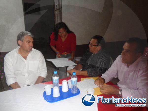 Moradores do bairro Vila Le&atilde;o apresentou reivindica&ccedil;&otilde;es ao Poder Legislativo.(Imagem:FlorianoNews)