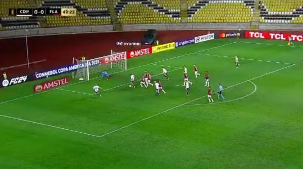 Chance perdida por Marabel em Palestino x Flamengo.(Imagem: Reprodu&ccedil;&atilde;o)