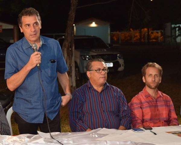 Prefeito Gilberto J&uacute;nior (Imagem:Waldemir Miranda)