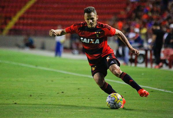 Depois de Rômulo, Renê pode ser mais um piauiense no Flamengo(Imagem:Divulgação)