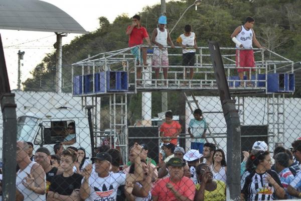 Carro de som estava dentro do est&aacute;dio.(Imagem:Henrique Montovanelli/Desportiva Ferrovi&aacute;ria)