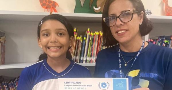 Alunos do Centro Educacional de Teresina são reconhecidos na Olimpíada Canguru de Matemática