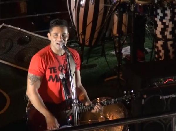 Banda Chicabana animou o p&uacute;blico no carnaval de Floriano.(Imagem:Reprodu&ccedil;&atilde;o/TV Clube)