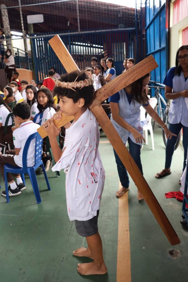 Escola Pequeno Pr&iacute;ncipe realiza atividades em alus&atilde;o &agrave; P&aacute;scoa(Imagem:Reprodu&ccedil;&atilde;o)