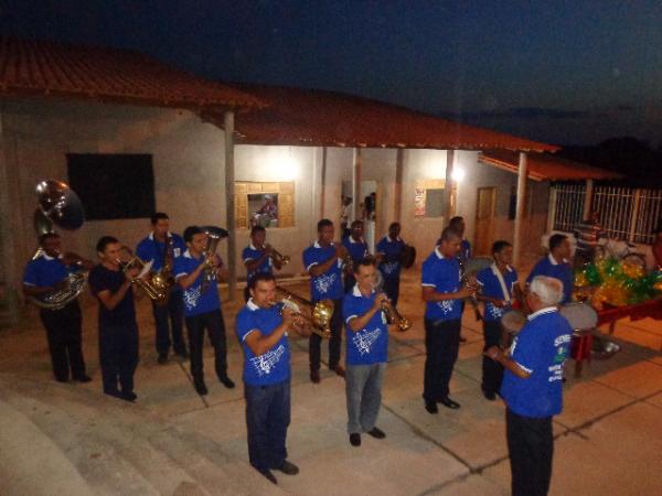 Prociss&atilde;o marcou encerramento dos festejos de S&atilde;o Raimundo Nonato em Floriano.(Imagem:FlorianoNews)