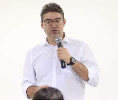 Luciano defende legalização de motos com documentação atrasada por apenas R$ 50