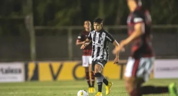 Flamengo derrota Ceará e carimba vaga na decisão