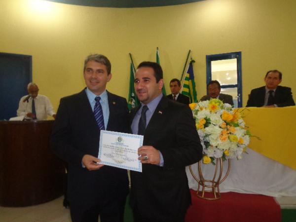 C&acirc;mara realiza Sess&atilde;o solene para entrega de T&iacute;tulos de Cidad&atilde;o Florianense.(Imagem:FlorianoNews)