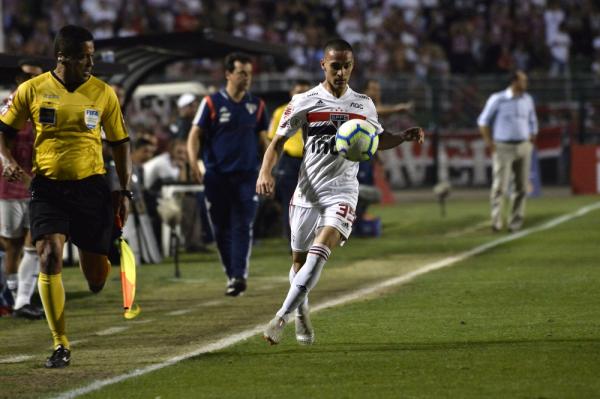 Antony deu assist&ecirc;ncia para Igor Gomes na vit&oacute;ria do S&atilde;o Paulo sobre o Fortaleza.(Imagem:Marcos Ribolli)