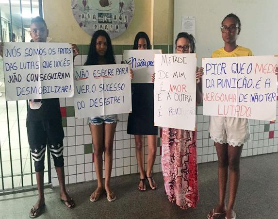 Após visita do MEC, estudantes decidem manter ocupação no IFPI