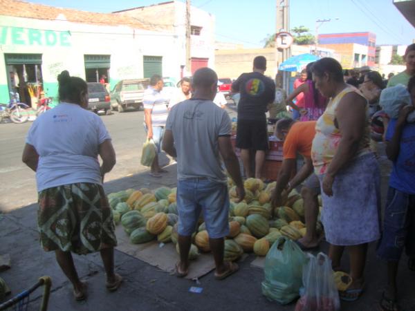Feirantes(Imagem:Amarelinho)