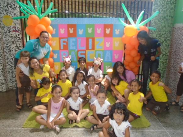 Escola Pequeno Pr&iacute;ncipe realiza festa de P&aacute;scoa.(Imagem:FlorianoNews)