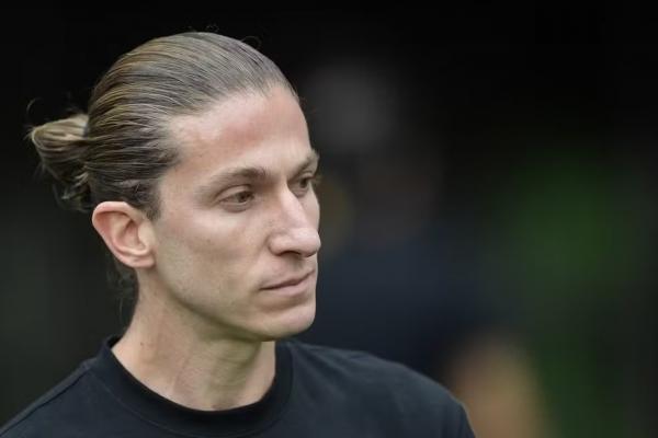 Filipe Lu&iacute;s no jogo entre Flamengo x Palmeiras.(Imagem:Thiago Ribeiro/AGIF)