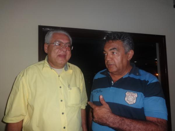 Realizada reuni&atilde;o ordin&aacute;ria do Rotary Club de Bar&atilde;o de Graja&uacute;.(Imagem:FlorianoNews)