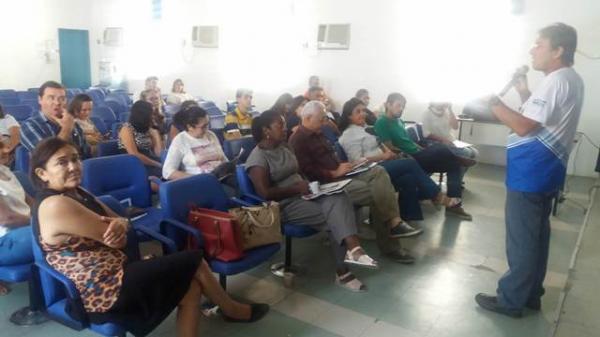 Rotarianos se reúnem em Floriano para capacitação sobre intercâmbio
