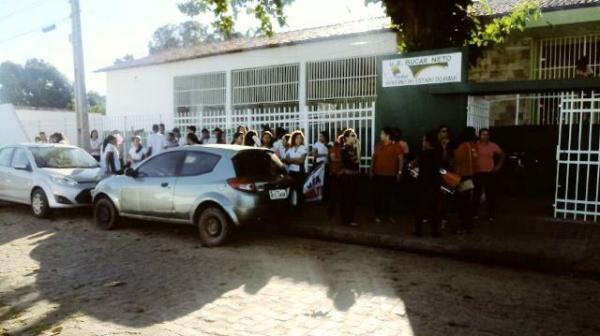 Em greve, professores estaduais realizam manifestação em Floriano.(Imagem:FlorianoNews)