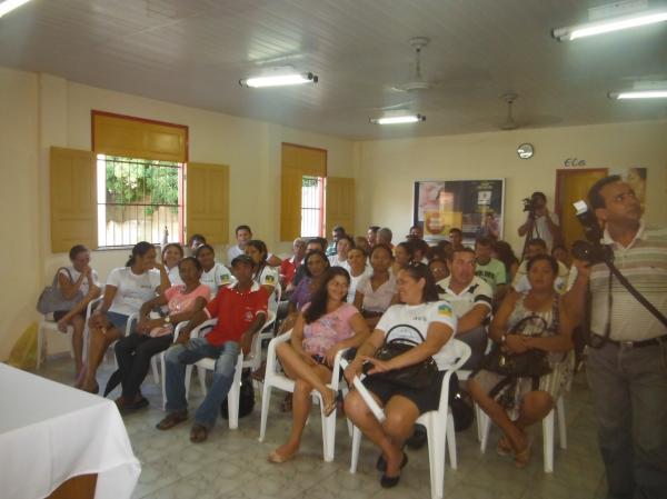 Prefeitura Municipal de Bar&atilde;o de Graja&uacute; realizou reuni&atilde;o com ACS.(Imagem:FlorianoNews)