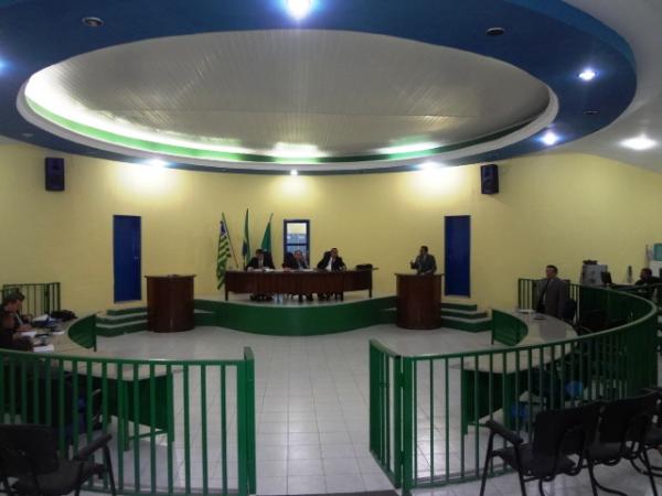 Câmara Municipal de Floriano aprova Projetos em Sessão Ordinária