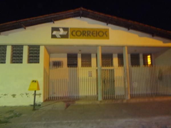 Ag&ecirc;ncia dos Correios de Bar&atilde;o de Graja&uacute; &eacute; assaltada.(Imagem:FlorianoNews (arquivo))