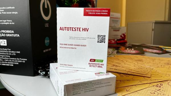 Centros de Testagem disponibilizam autotestes para ampliar e rastrear diagnóstico precoce de HIV