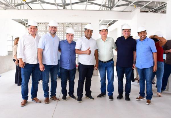 Floriano recebe mais de R$ 10 milh&otilde;es em investimentos para a sa&uacute;de p&uacute;blica(Imagem:Secom)