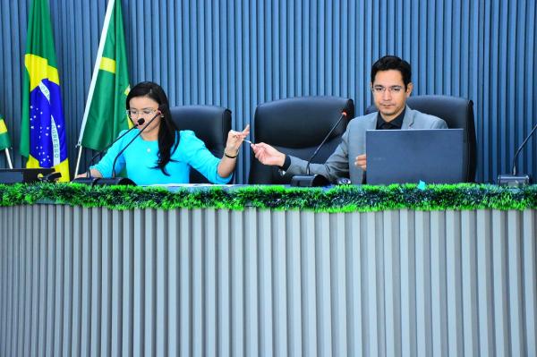 Câmara de Floriano doa bens ociosos para organizações sem fins lucrativos(Imagem:CMF)