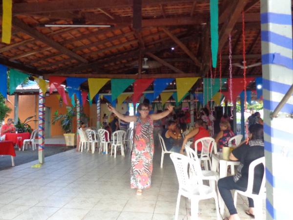 SINTE abre folias de Momo em Floriano com pr&eacute;via carnavalesca.(Imagem:FlorianoNews)
