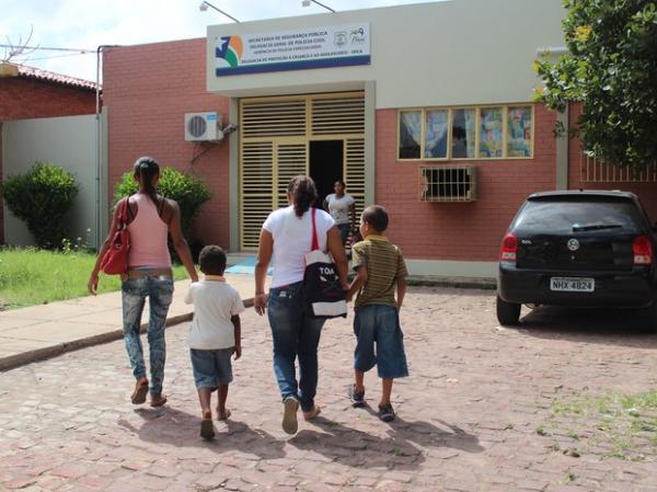 Avó denuncia homem após achar esperma na calcinha de neta