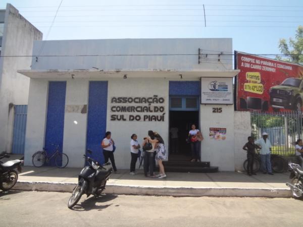 Agentes de Sa&uacute;de e Endemias de Floriano ganhar&atilde;o casas do programa Minha Casa, Minha Vida.(Imagem:FlorianoNews)