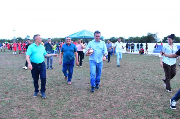 Ciro Nogueira inaugura obras e anuncia investimentos de mais de R$ 1 milhão na área do esporte(Imagem:Ascom)