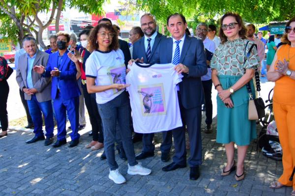Vereadores participam oficialmente da abertura da Semana da P&aacute;tria em Floriano(Imagem:C&acirc;mara Municipal de Floriano )