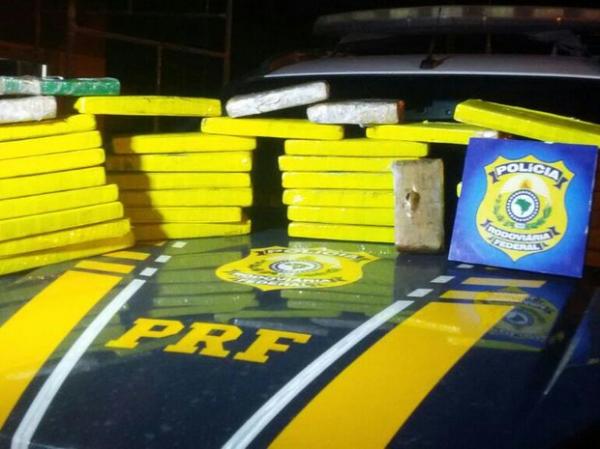 Passageiro é preso com 30 kg de droga escondida dentro de mala em Floriano