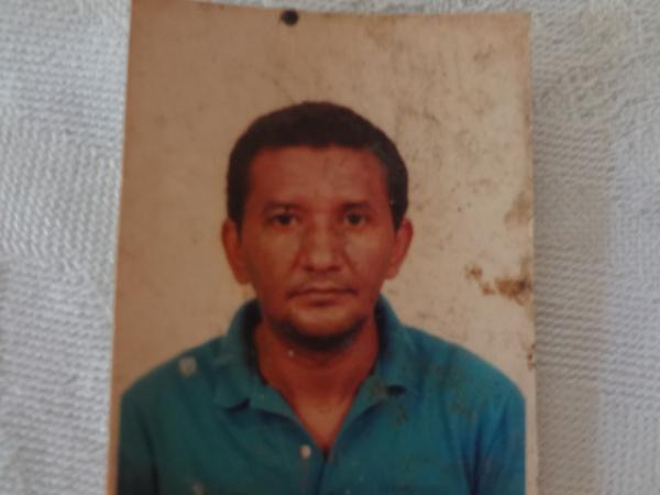 Faleceu na madrugada deste domingo em Floriano 'Chicão do Hot Dog'