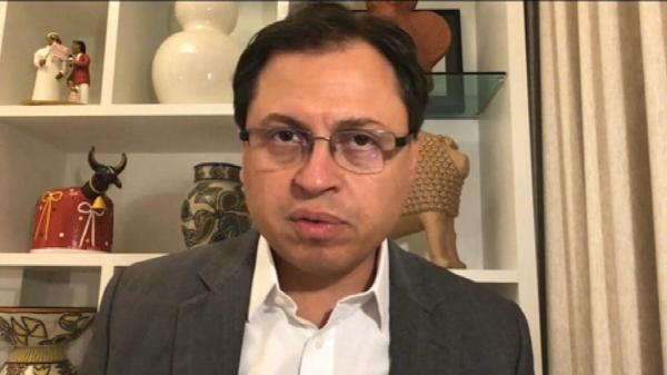 Presidente do STJ nega pedido de dupla de brasileiros que quer voltar ao país sem fazer teste Covid