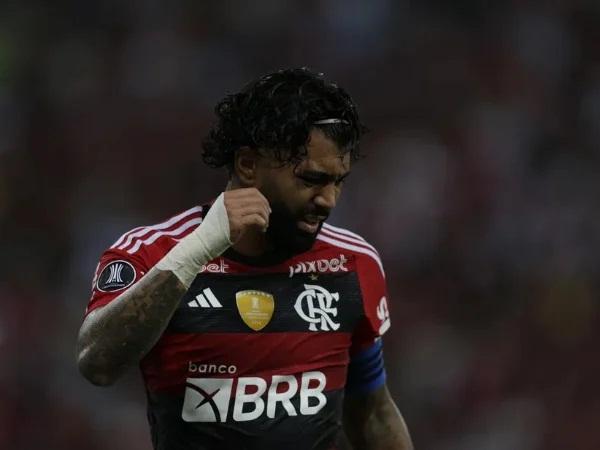 Gabigol é criticado por torcedor após atuação ruim em jogo