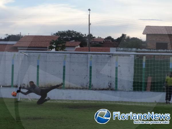 Flamengo-PI treina no Estádio Tiberão para enfrentar Atlético-GO.(Imagem:FlorianoNews)