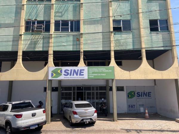Confira mais de 110 oportunidades de emprego disponíveis no SINE
