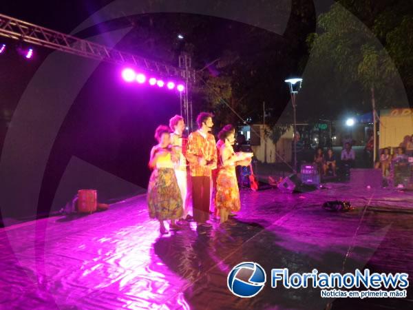 Projeto Palco Giratório apresentou espetáculo