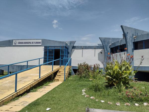 Câmara Municipal de Floriano encerra rodada de sessões ordinárias da segunda quinzena de março