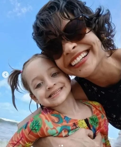 ?Minha filha morreu pela 2ª vez?, diz mãe de Alice Brasil após conclusão de inquérito policial