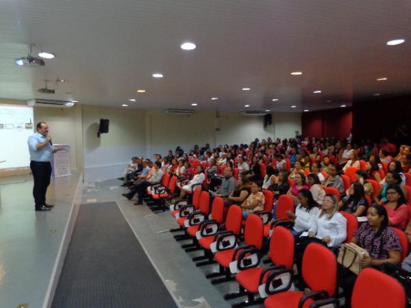 Secretaria de Educação realiza abertura da Semana Pedagógica de Floriano.(Imagem:FlorianoNews)