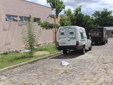 Suspeito de envolvimento na morte de professora é assassinado na capital