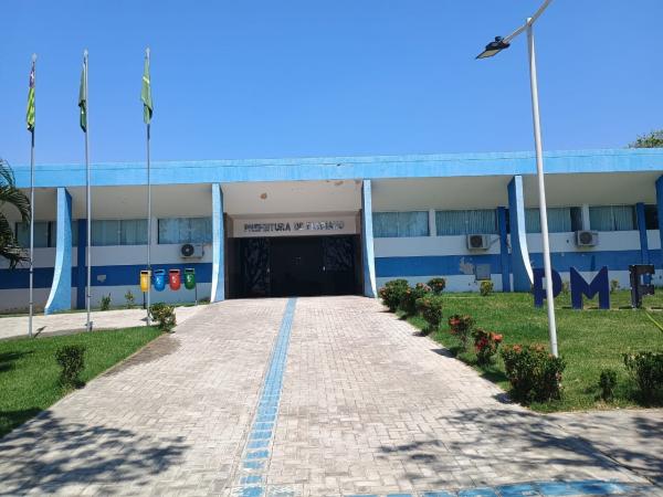 Prefeitura de Floriano esclarece circulação de fake news sobre "Arrastão da Vitória"