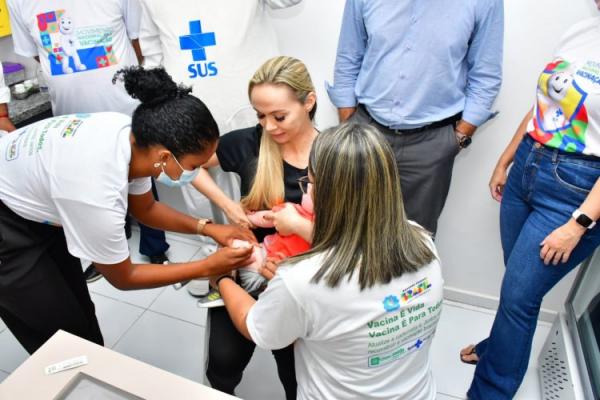Floriano: População comparece ao Dia D de Vacinação contra a Gripe.(Imagem:Secom)