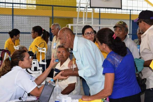 Pacientes atendidos pelo Programa Olhar Bem fazem retorno m&eacute;dico.(Imagem:Waldemir Miranda)