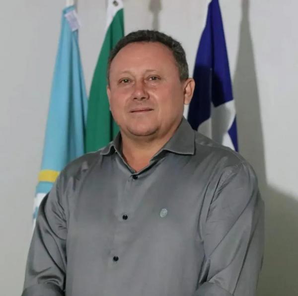 Prefeito de Vila Nova do Piauí renuncia após passar seis anos no cargo
