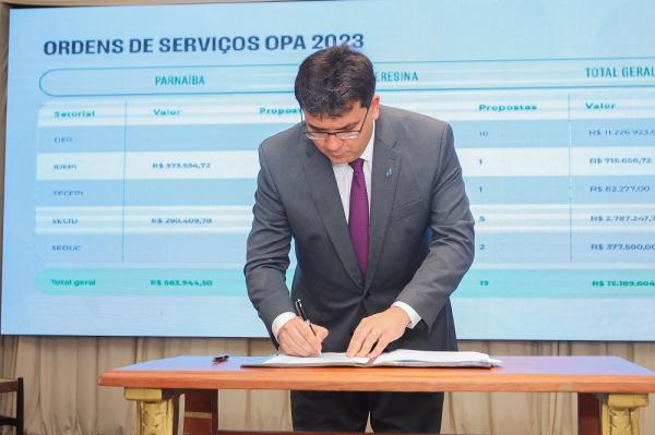 Rafael Fonteles sanciona lei que institui a campanha "Idosos Órfãos de Filhos Vivos"