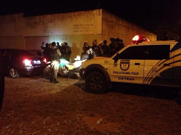 Bandidos são presos por fazerem arrastão depois de jogo.(Imagem:Divulgação)