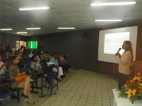CAPS promoveu reunião com rede de atenção psicossocial de Floriano