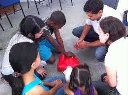 Projeto do Samu capacita crianças para serem socorristas mirins